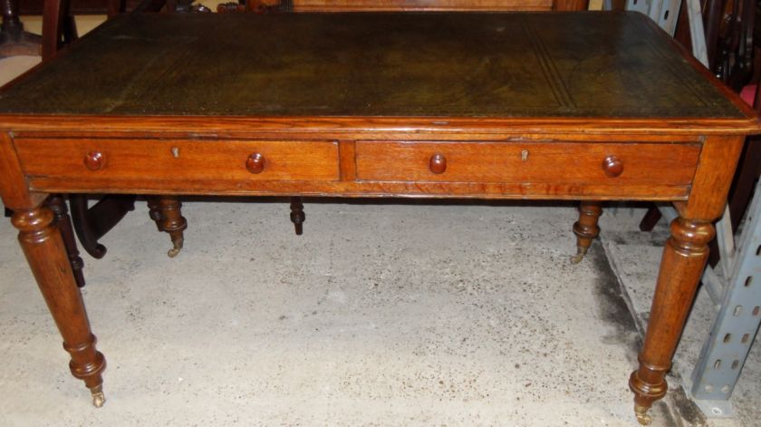 SUPERB VICTORIAN WRITING DESK/TABLE  